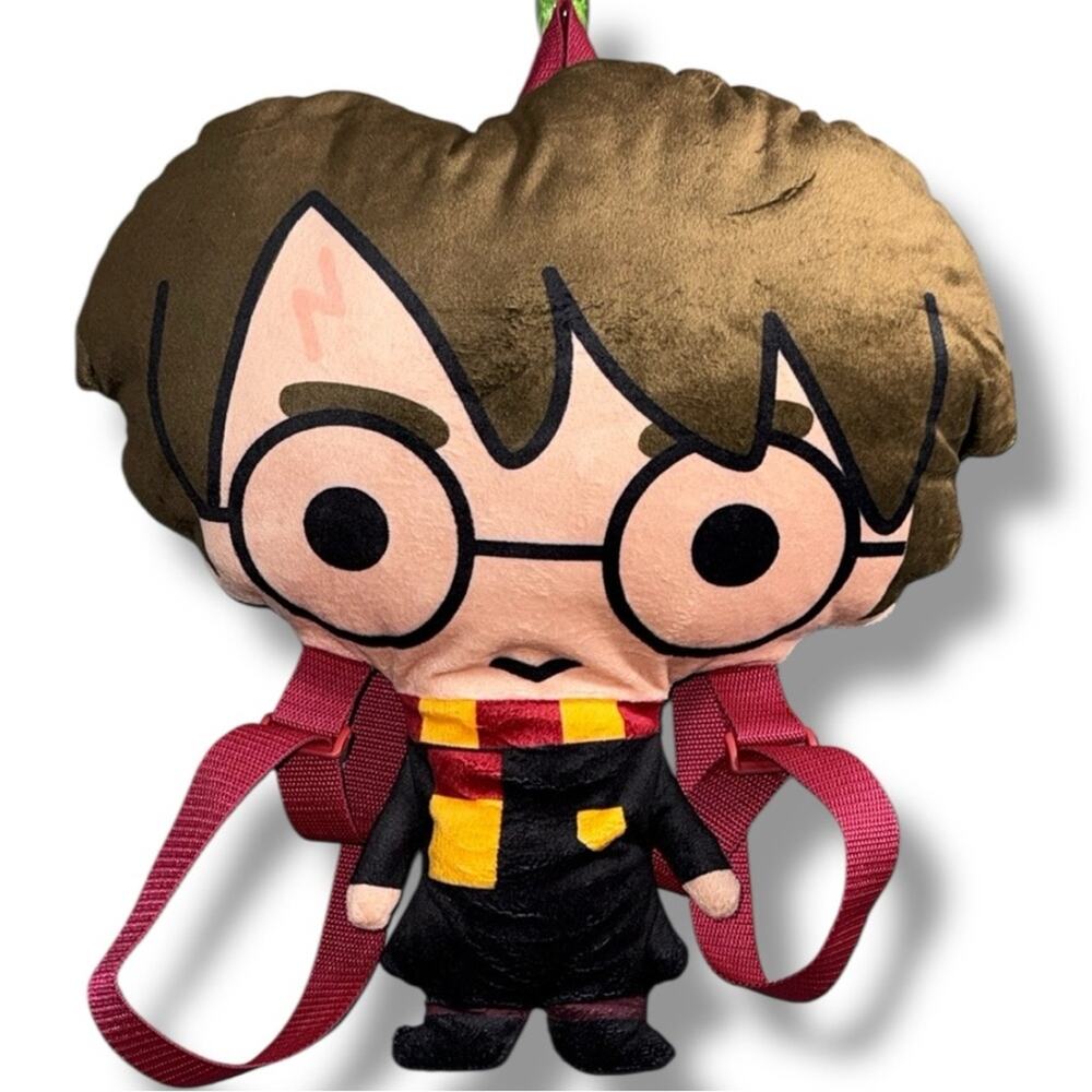 Wizarding World of Harry Potter plush backpack and adjustable straps back pocket